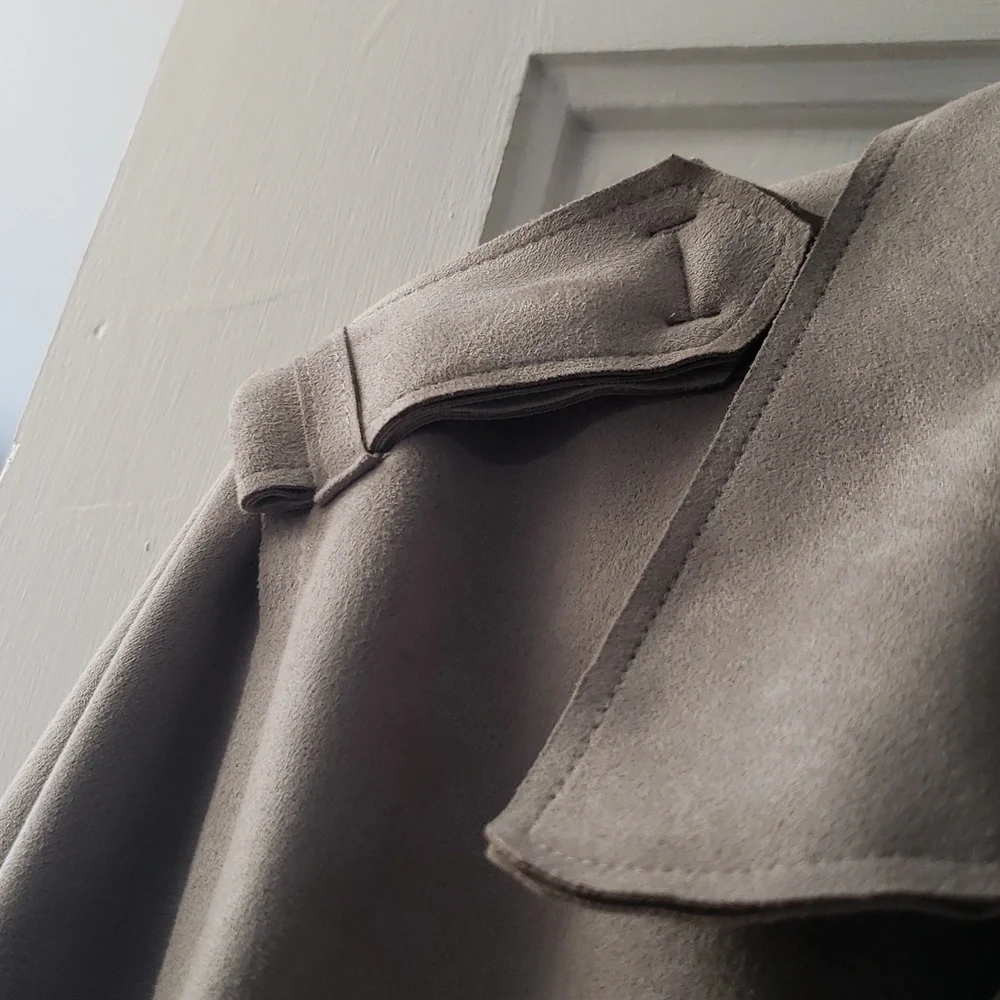 T Tahari Plus Size Mel Faux Suede Classic Trench Coat Light Taupe - Picture 10 of 15